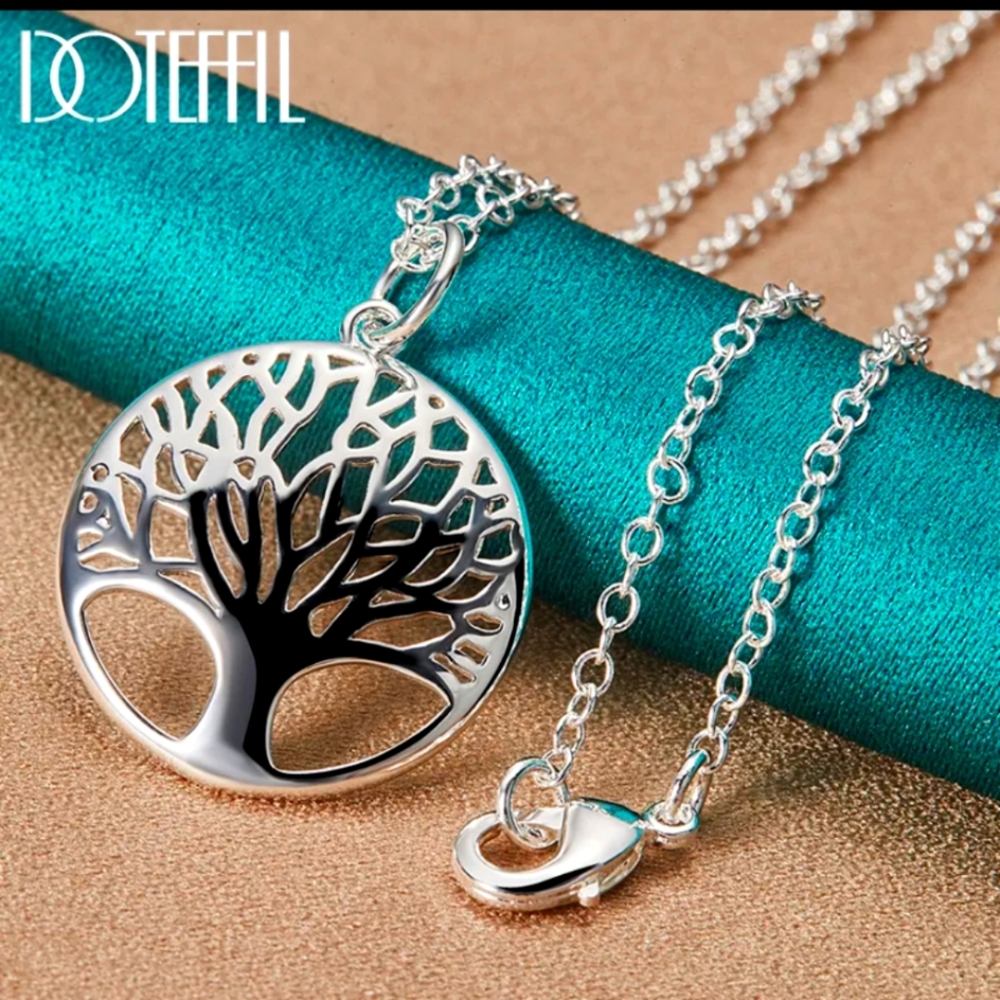 🆕Tree of Life Sterling Silver Necklace.